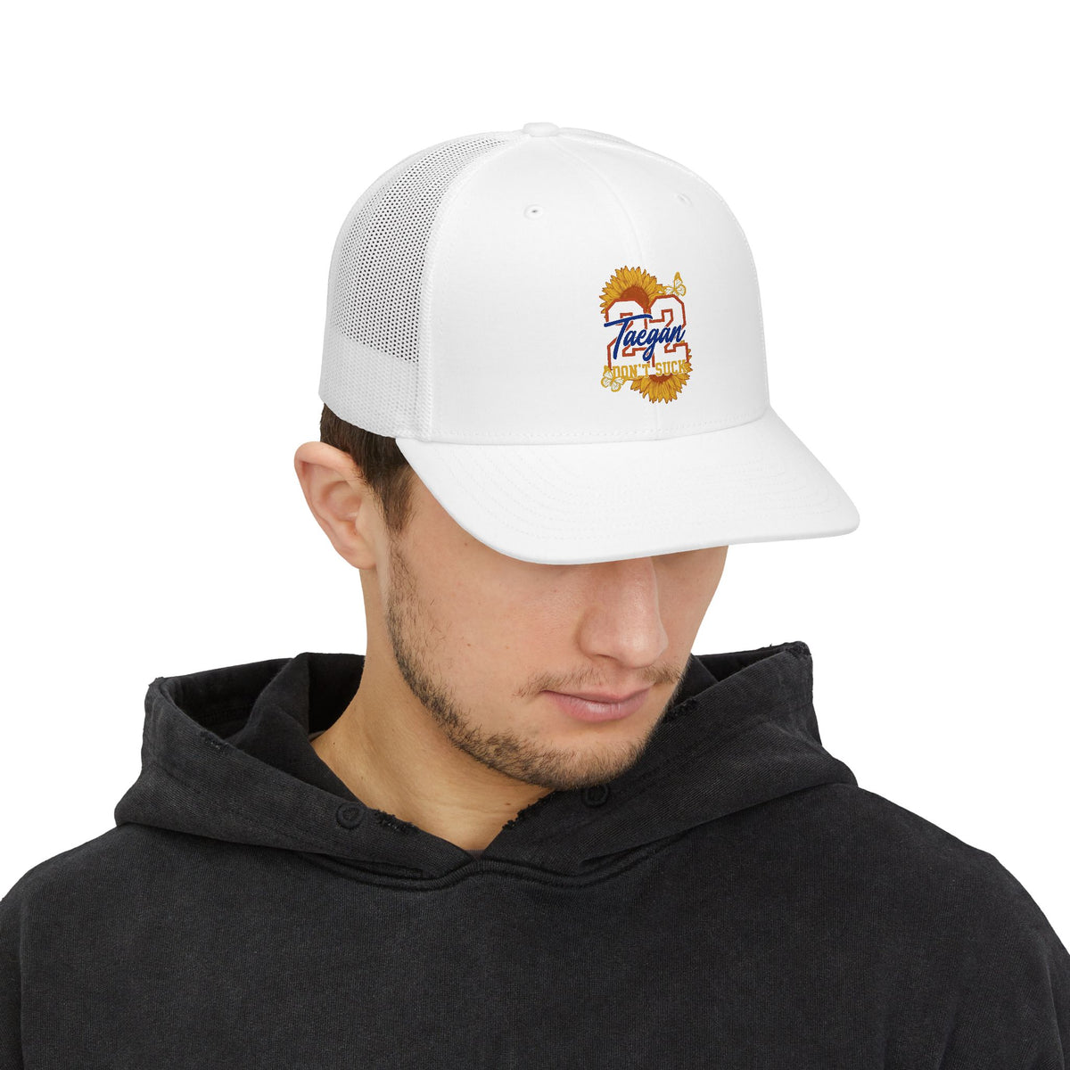 Hat: Richardson 112 (Taegan)