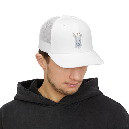 Hat: Richardson 112 (Keke)