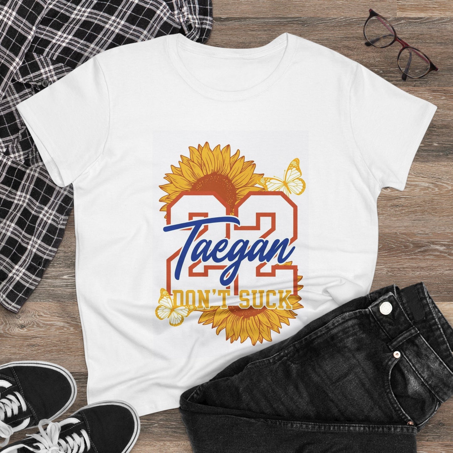 Gildan 5000L shirt (Taegan)